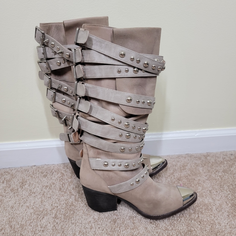 Jeffrey Campbell Kravitz boots in tan studded buckled heeled size 7 - Picture 2 of 10